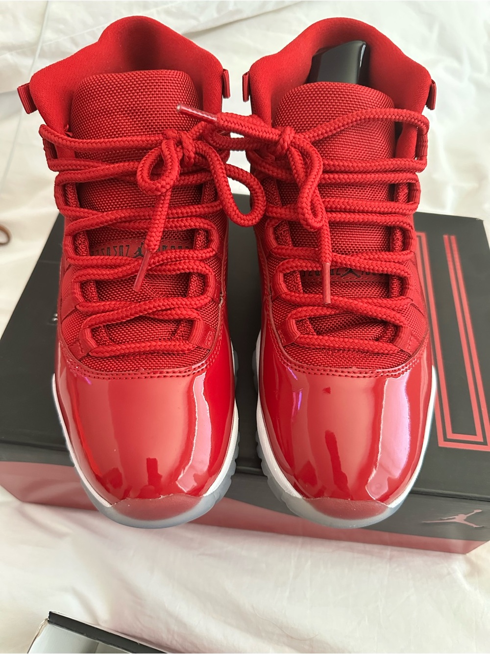Air Jordan 11s Mid retro